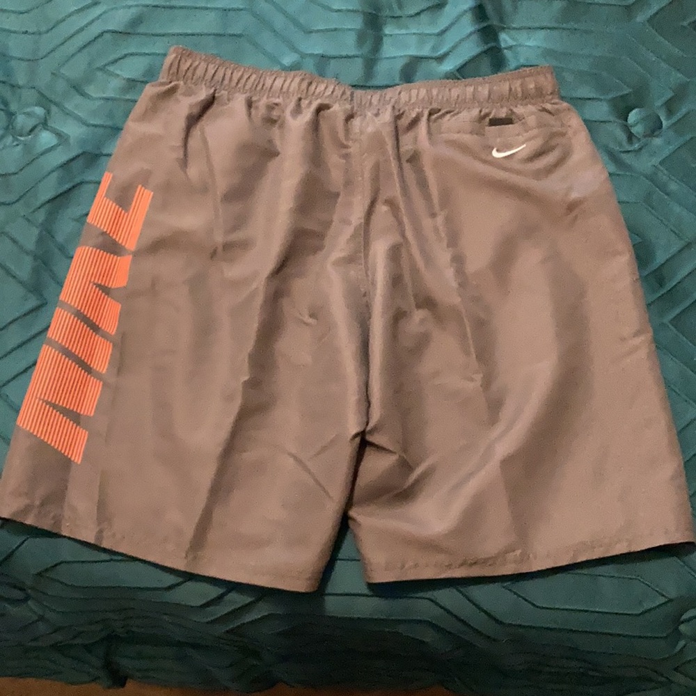 New with tags men XL Nike shorts